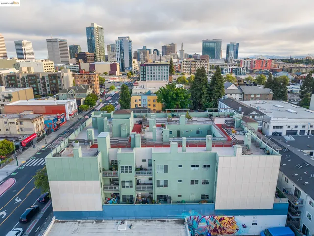 $389,000 | 2407 Telegraph Avenue, Unit 504, Oakland, CA 94612