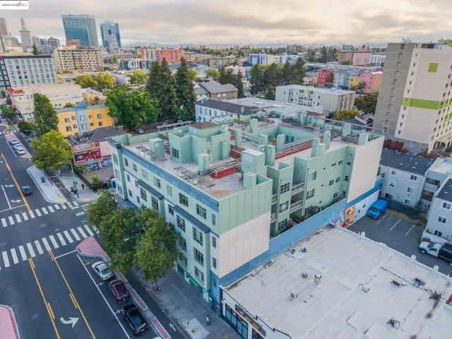 $389,000 | 2407 Telegraph Avenue, Unit 504, Oakland, CA 94612