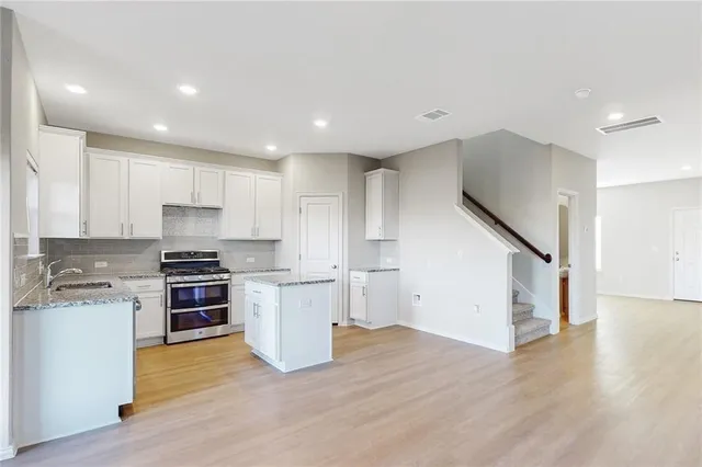 $1,999 | 17212 Crowndale Drive, Manor, TX 78653