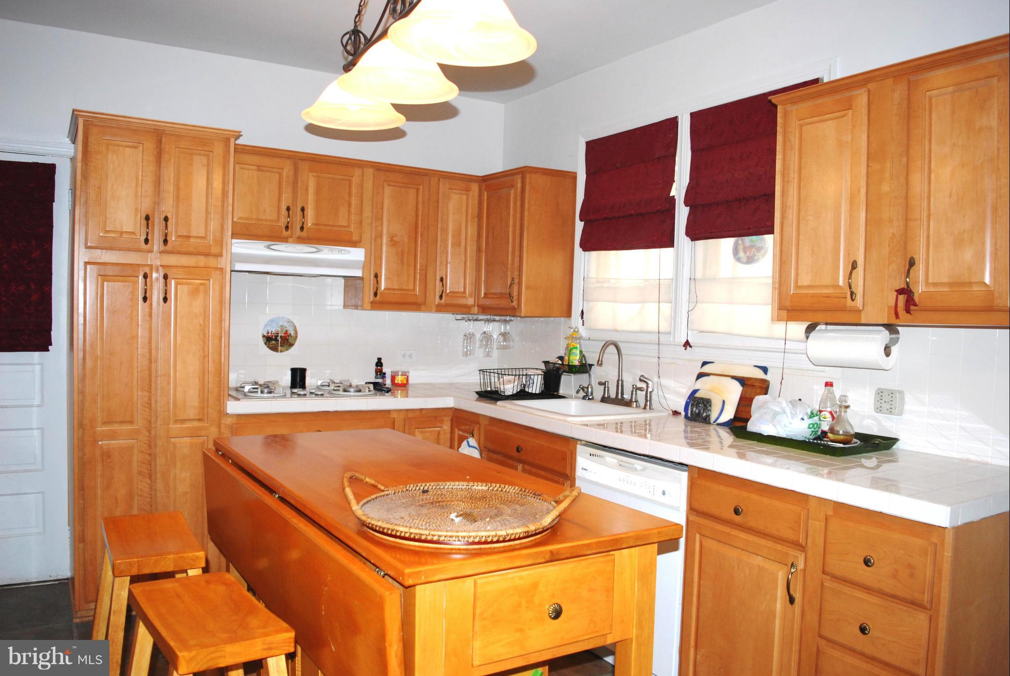 5478 Beach Road Midland, VA 22728 - Photo 11 of 24 Kitchen
