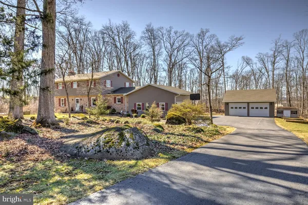 $575,000 | 1361 Woodland Circle, Denver, PA 17517