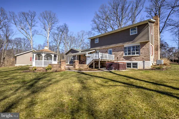 $575,000 | 1361 Woodland Circle, Denver, PA 17517