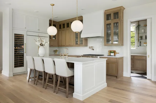 $2,995,000 | 5404 Park Place, Edina, MN 55424