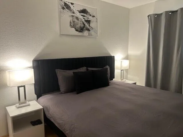 $1,695 | 685 North Ashurst Court, Unit 108, Palm Springs, CA 92262