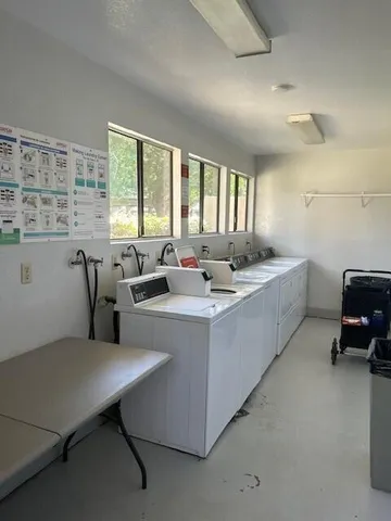 $1,695 | 685 North Ashurst Court, Unit 108, Palm Springs, CA 92262