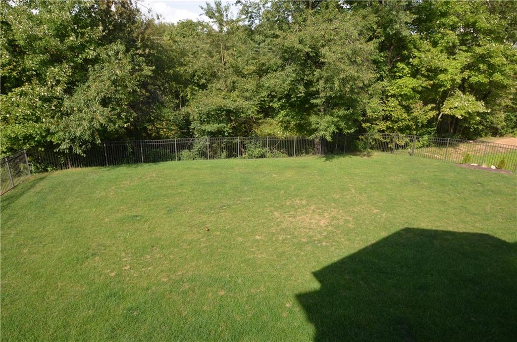 219 Wyncrest Drive Butler, PA 16001 - Photo 23 of 24