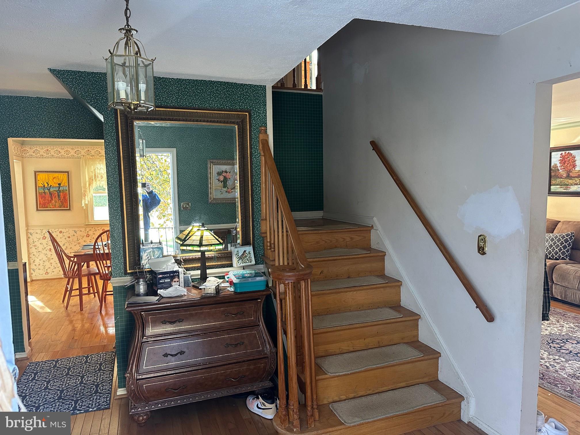 811 Ramshead Circle Cockeysville, MD 21030 - Photo 2 of 14 Gallery Image 2
