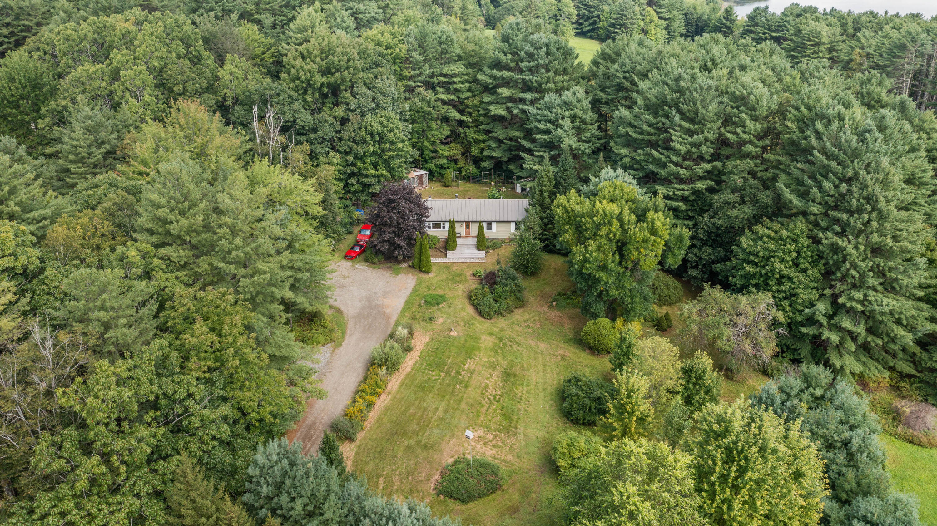 177 Whiskeag Road Bath, ME 04530 - Photo 2 of 45 177WhiskeagRoadBath_037