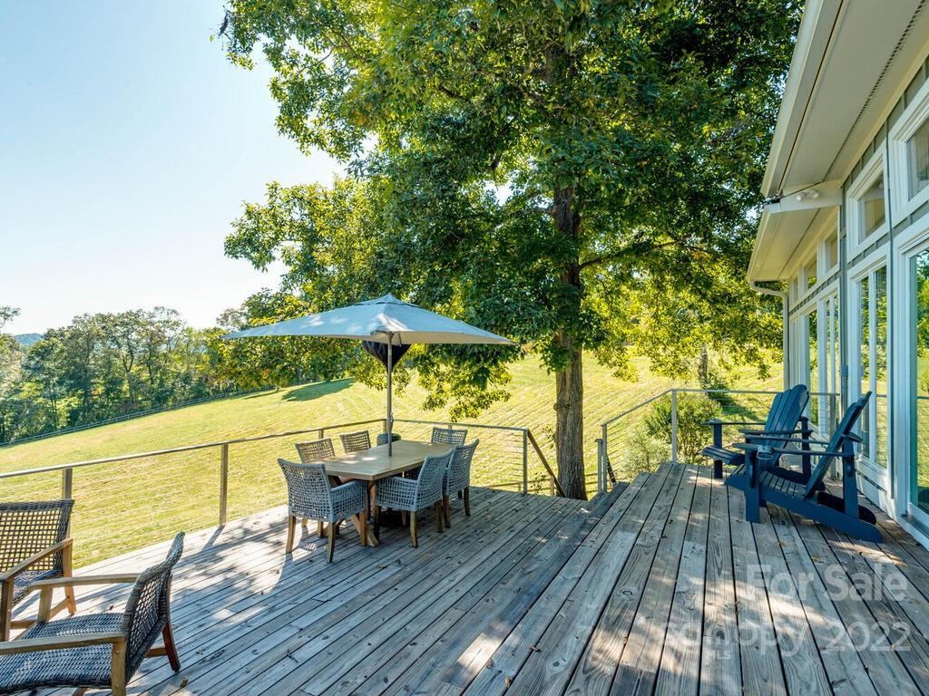 98 Booter Road Fairview, NC 28730 - Photo 27 of 35 Gallery Image 27