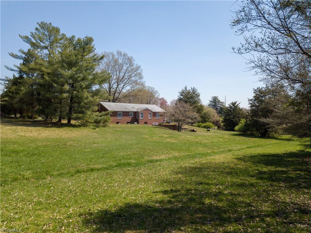 3950 High Point Road Winston-Salem, NC 27107 - Photo 15 of 19 Gallery Image 15