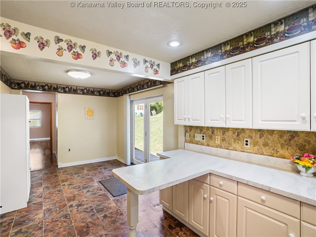 808 Stover Road Dunbar, WV 25064 - Photo 20 of 44 Gallery Image 20