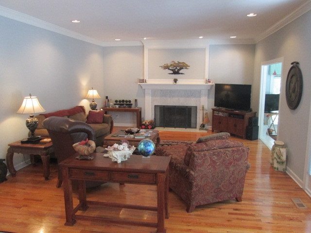 305 Medoc Lane Raleigh, NC 27615 - Photo 7 of 25 Family Room