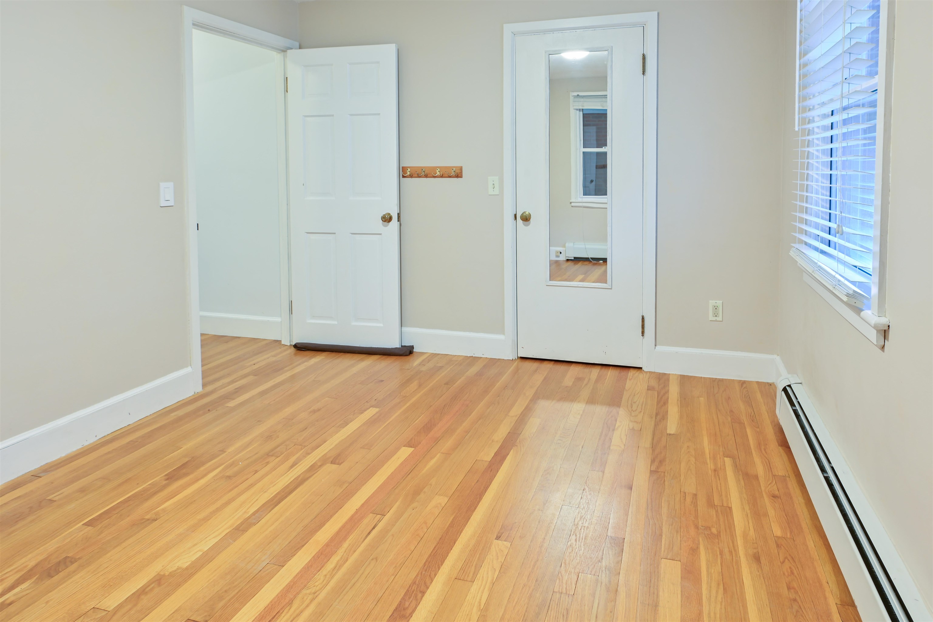 606 Ray Street Manchester, NH 03104 - Photo 31 of 60 Gallery Image 31