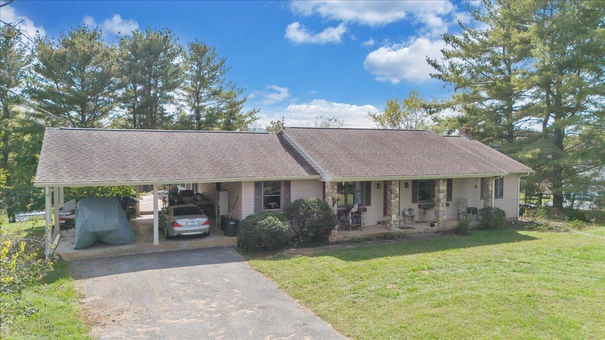 461 Oak Ridge Road Buchanan, VA 24066 - Photo 30 of 85 59-DJI_20251002142335_0088_D