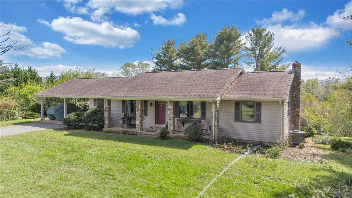 461 Oak Ridge Road Buchanan, VA 24066 - Photo 33 of 85 63-DJI_20251002141230_0064_D