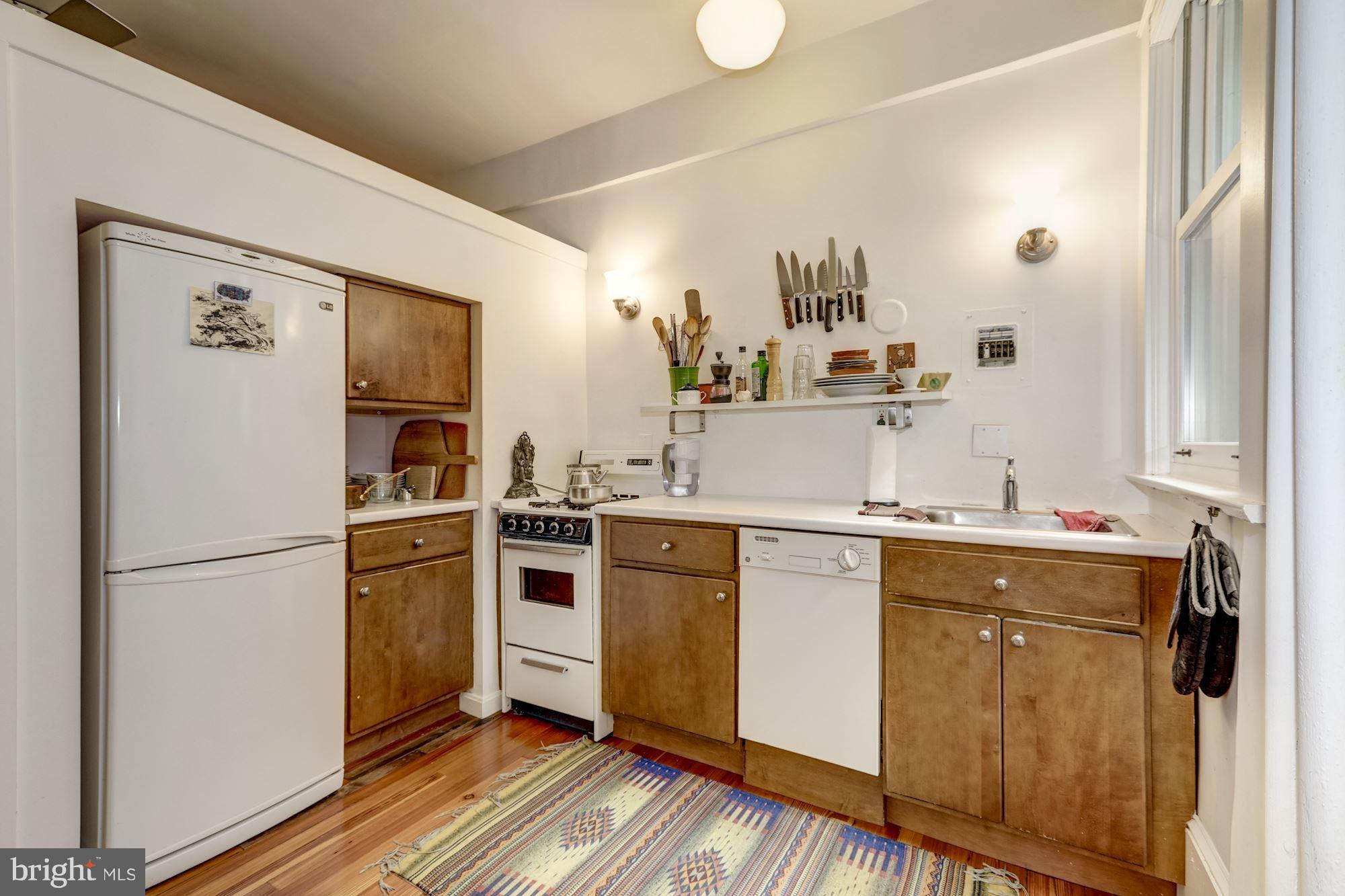 1736 Columbia Road Northwest, Unit 208 Washington, DC 20009 - Photo 12 of 21 Kitchen