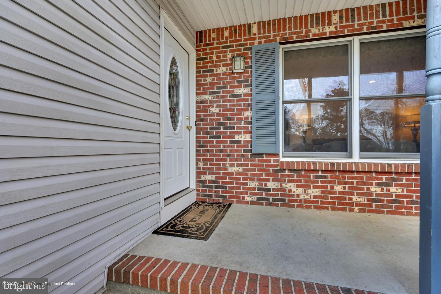 156 Leeward Road Manahawkin, NJ 08050 - Photo 5 of 31 5