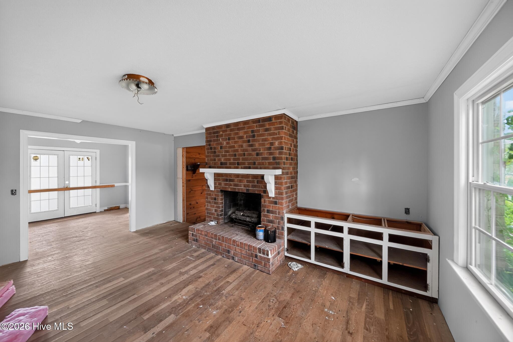1201 Woodberry Road Kinston, NC 28501 - Photo 4 of 31 07_1201_Woodberry_Rd-Living_room-0947
