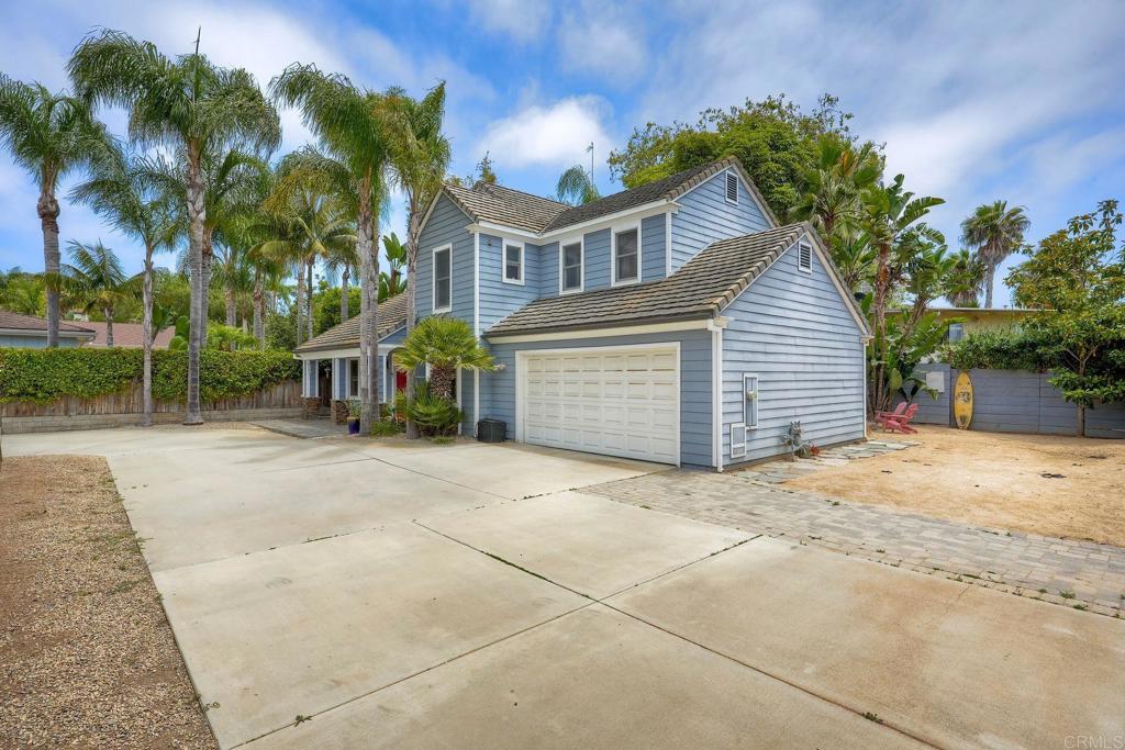 217 Sanford Street Encinitas, CA 92024 - Photo 3 of 41