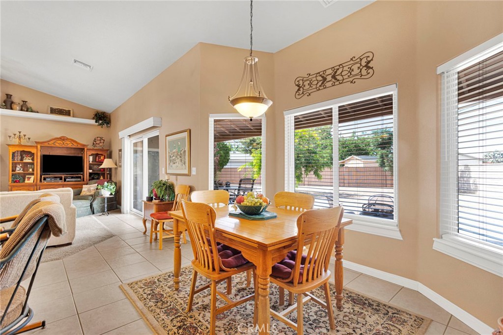 14128 Rincon Road Apple Valley, CA 92307 - Photo 21 of 53