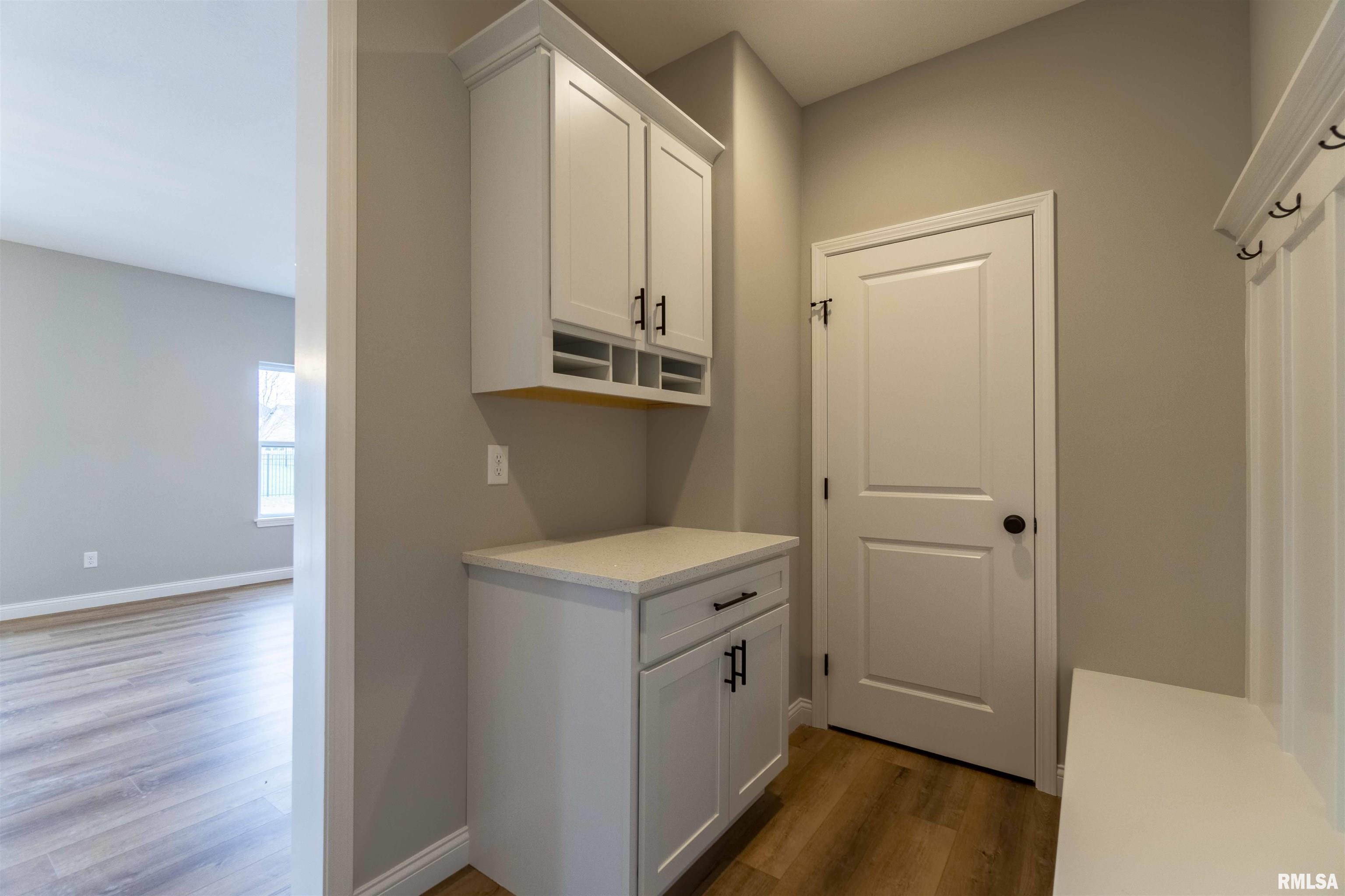 102 Samuel Court Washington, IL 61571 - Photo 12 of 40 Gallery Image 12