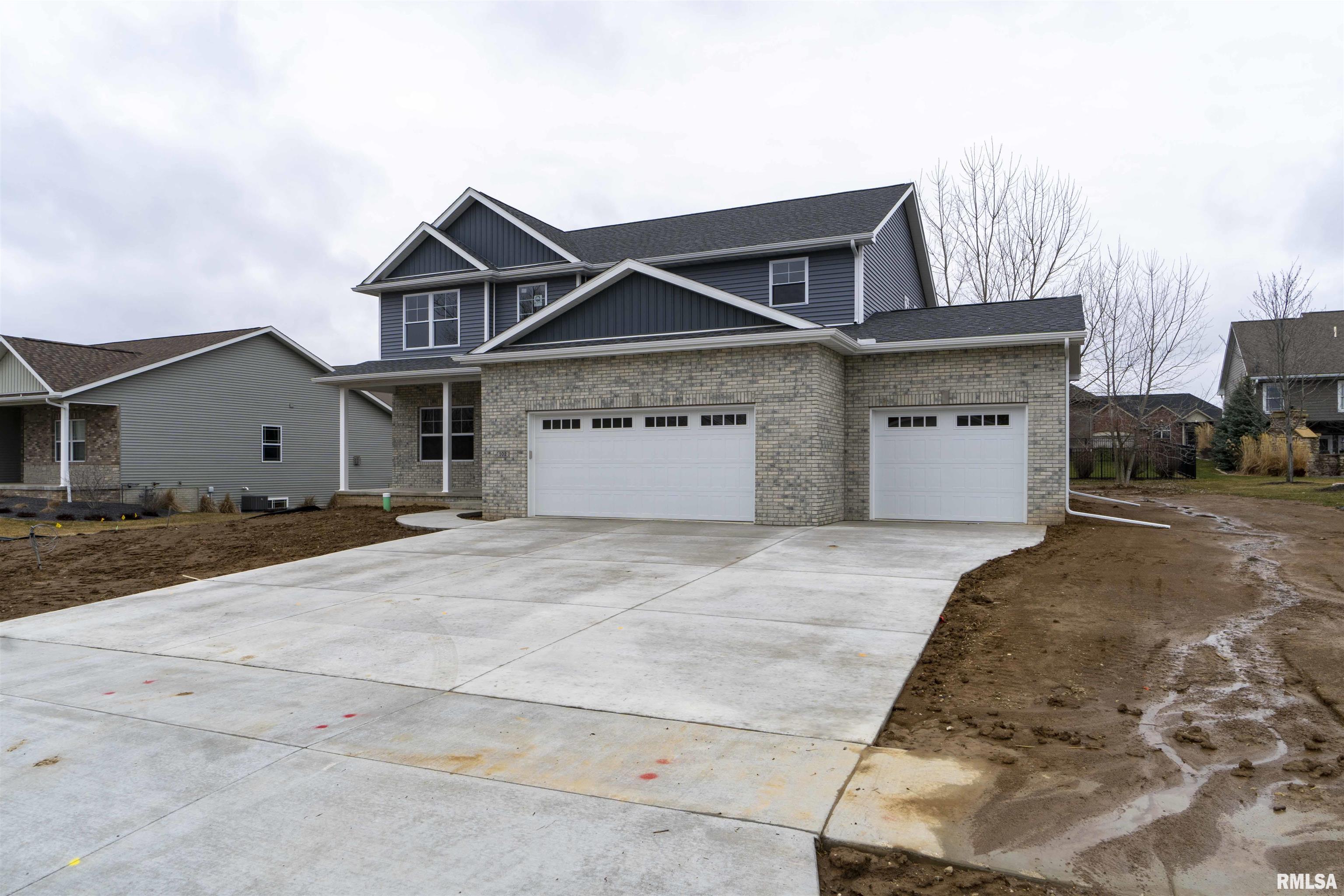 102 Samuel Court Washington, IL 61571 - Photo 2 of 40 Gallery Image 2