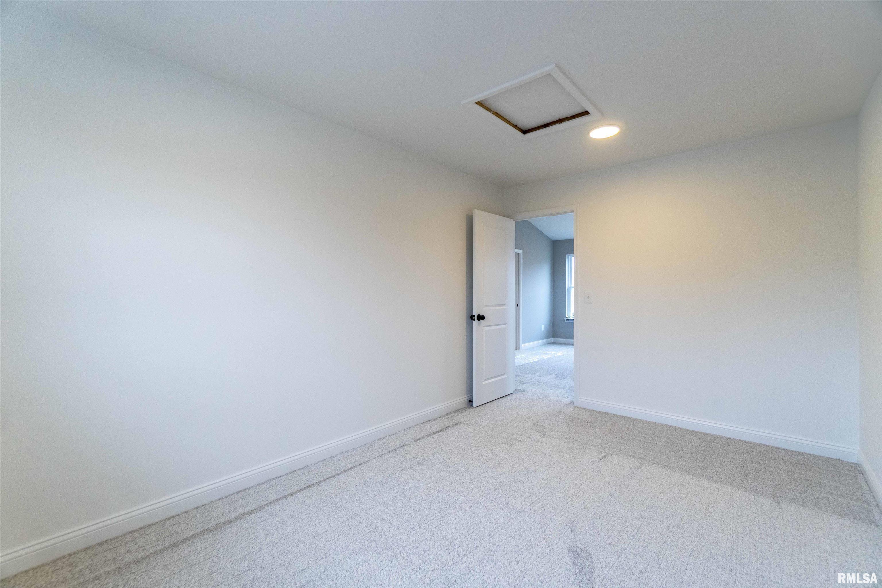 102 Samuel Court Washington, IL 61571 - Photo 22 of 40 Gallery Image 22