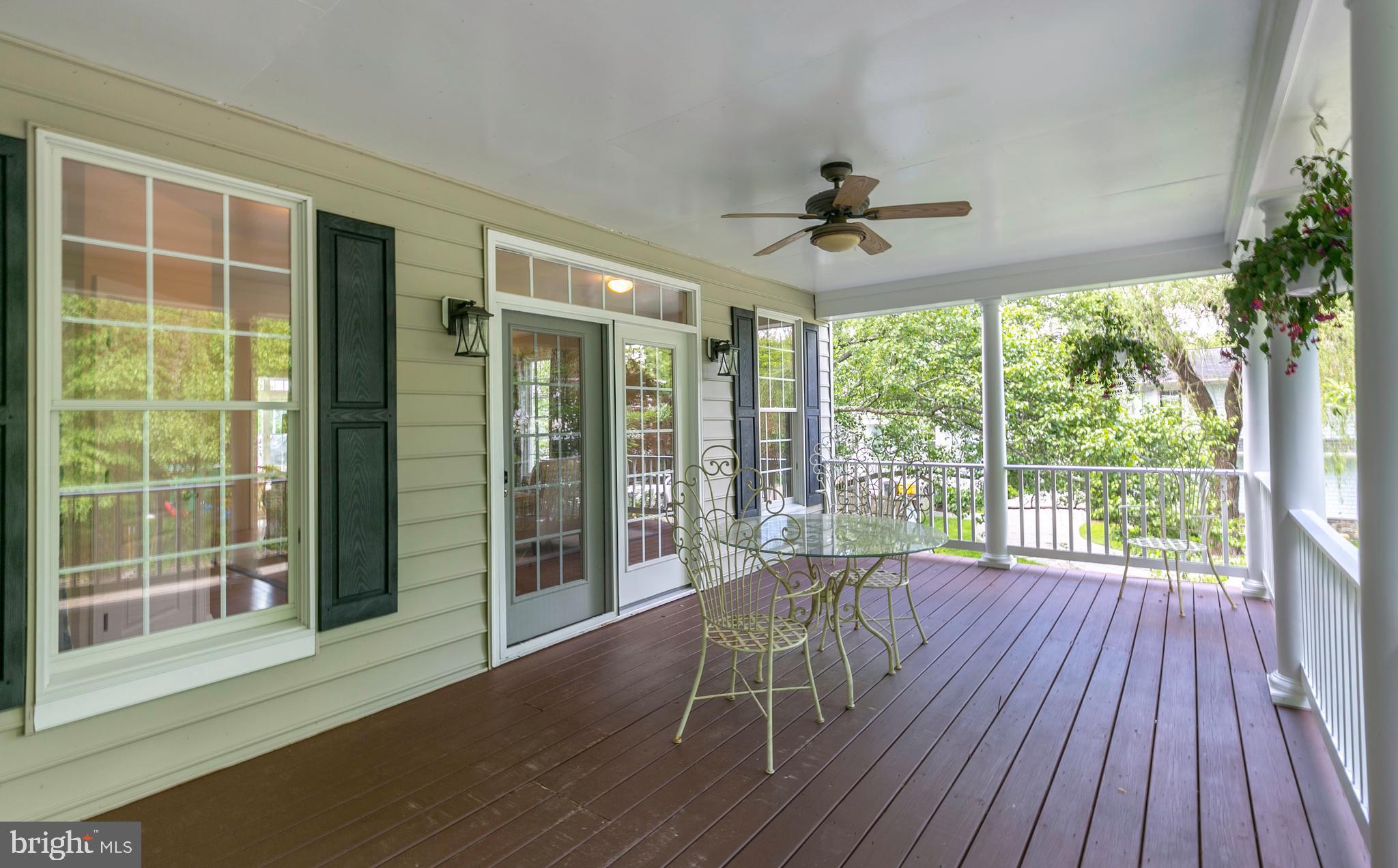 11 Riverview Road Severna Park, MD 21146 - Photo 11 of 61 Stately front porch