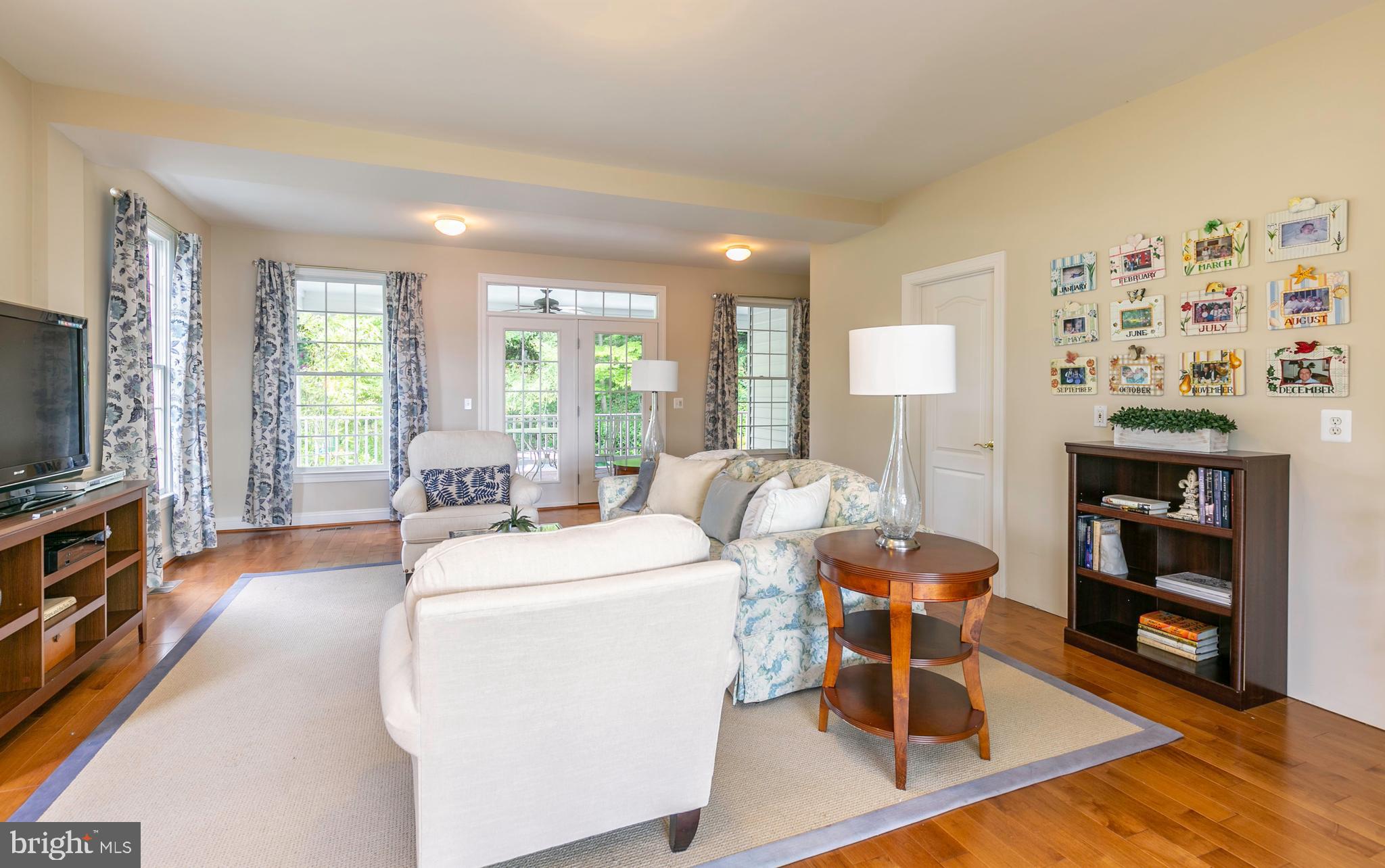 11 Riverview Road Severna Park, MD 21146 - Photo 28 of 61 Family room has rough-in for kitchenette/ wet bar