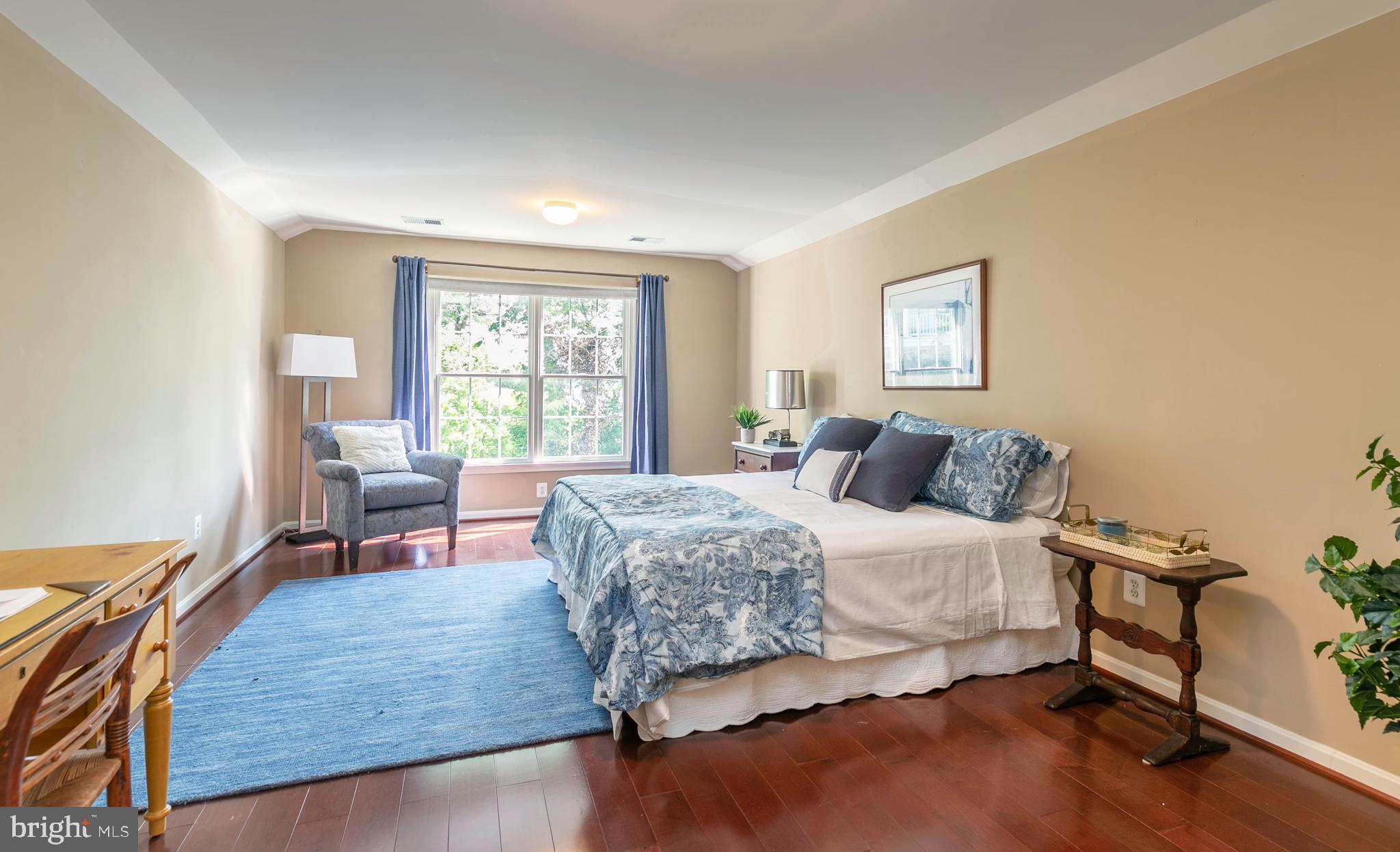 11 Riverview Road Severna Park, MD 21146 - Photo 41 of 61 2nd upper level bedroom