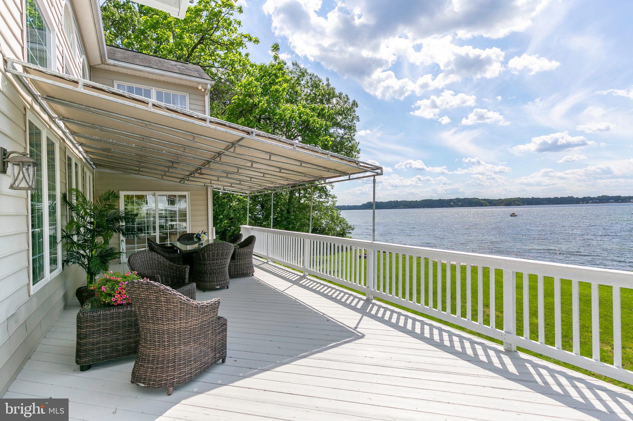 11 Riverview Road Severna Park, MD 21146 - Photo 6 of 61 Expansive deck-perfect for entertaining