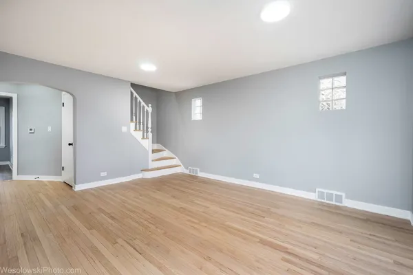 $430,000 | 2504 Leyden Avenue, River Grove, IL 60171