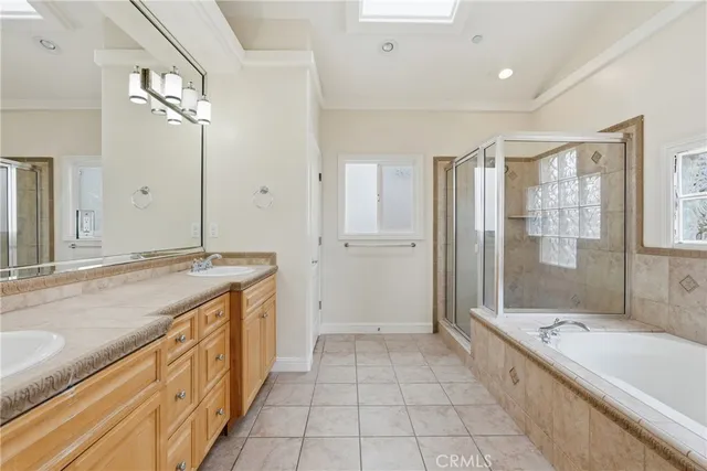 $1,639,000 | 222 South Juanita Avenue, Unit A, Redondo Beach, CA 90277