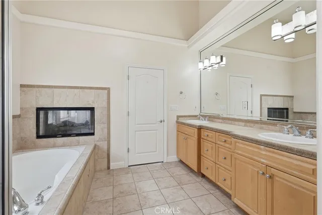 $1,639,000 | 222 South Juanita Avenue, Unit A, Redondo Beach, CA 90277