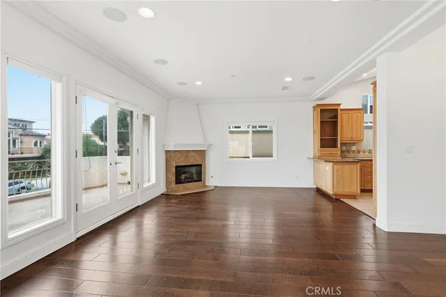 $1,639,000 | 222 South Juanita Avenue, Unit A, Redondo Beach, CA 90277