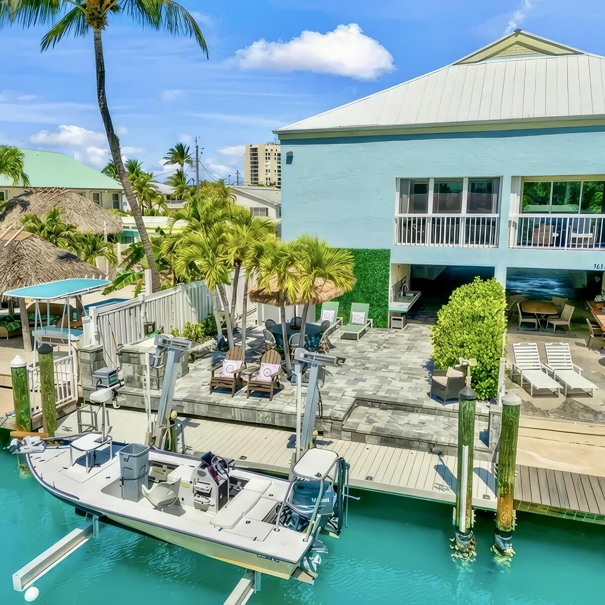 171 3rd Street Key Colony Beach, FL 33051 - Photo 8 of 48 IMG_1427