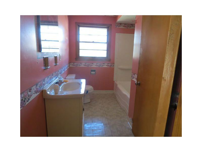 801 Newell Road Newell, PA 15438 - Photo 9 of 10 Full Bath.