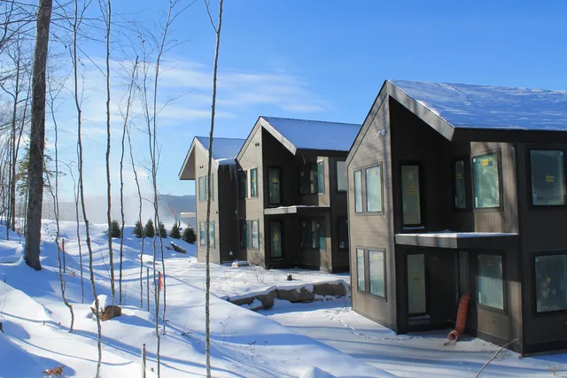 $3,195,000 | 7 A Firelight Lane, Lincoln, NH 03251