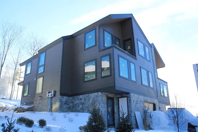$3,195,000 | 7 A Firelight Lane, Lincoln, NH 03251