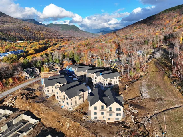 $3,195,000 | 7 A Firelight Lane, Lincoln, NH 03251