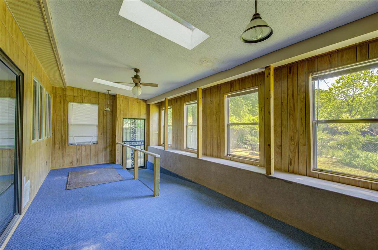 4377 Mallory Road Memphis, TN 38117 - Photo 14 of 25