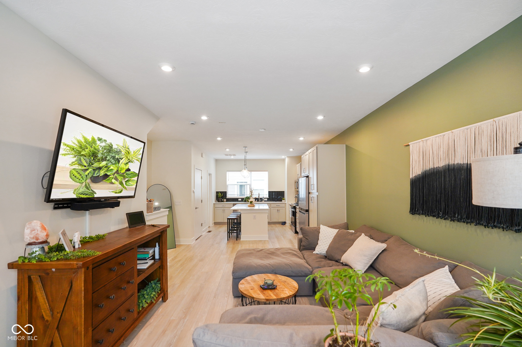 2125 Coretta Way Indianapolis, IN 46202 - Photo 13 of 32