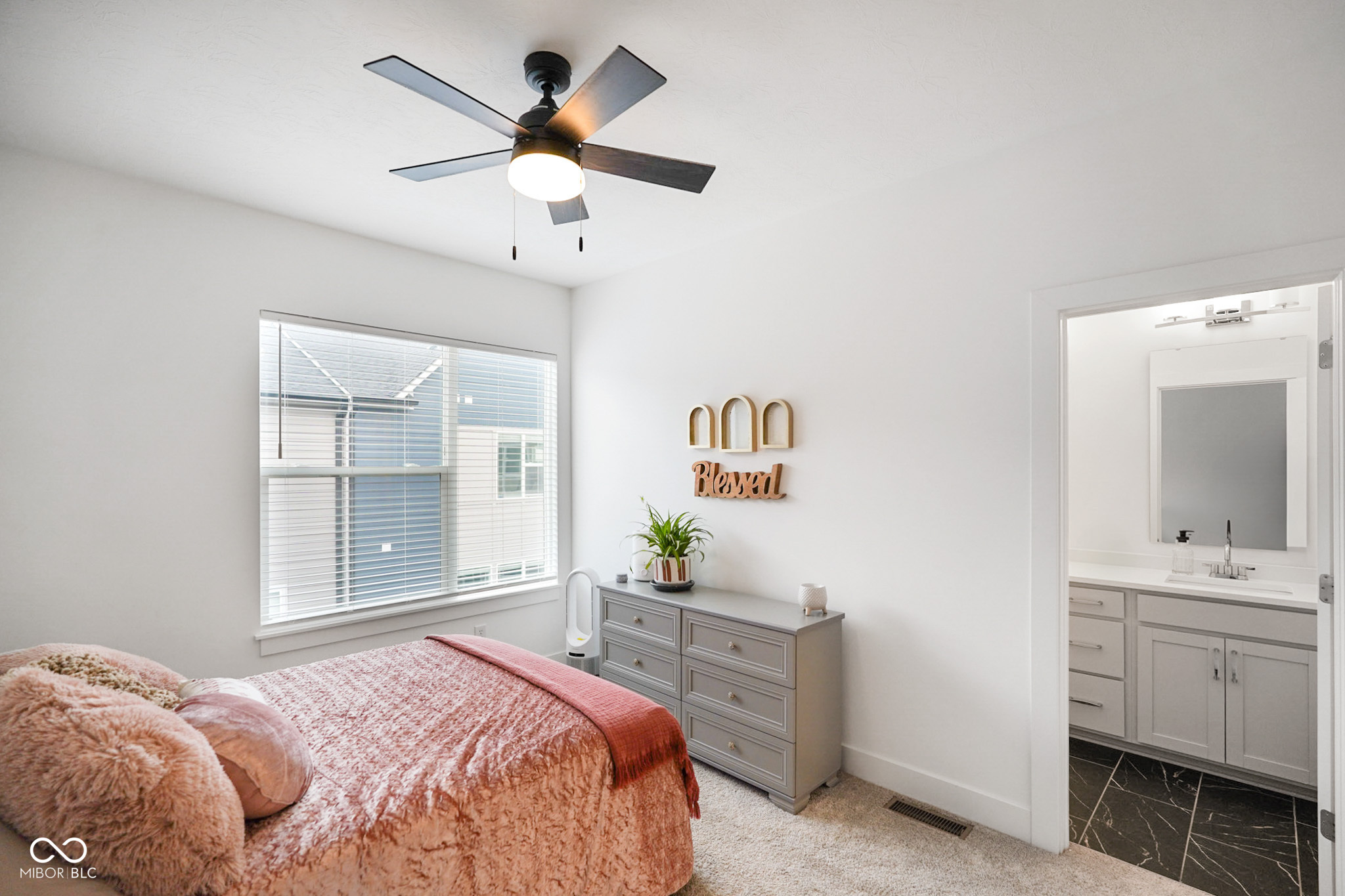 2125 Coretta Way Indianapolis, IN 46202 - Photo 22 of 32