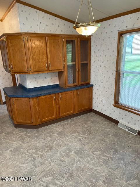 147 Circle Road Lake Ariel, PA 18436 - Photo 16 of 21 Kitchen
