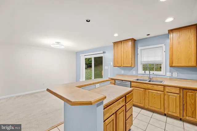 $425,000 | 8008 Washington Drive, King George, VA 22485