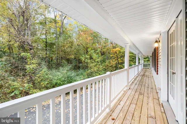 $425,000 | 8008 Washington Drive, King George, VA 22485