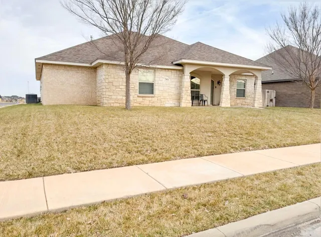 $2,400 | 7901 Tallahassee Drive, Amarillo, TX 79118