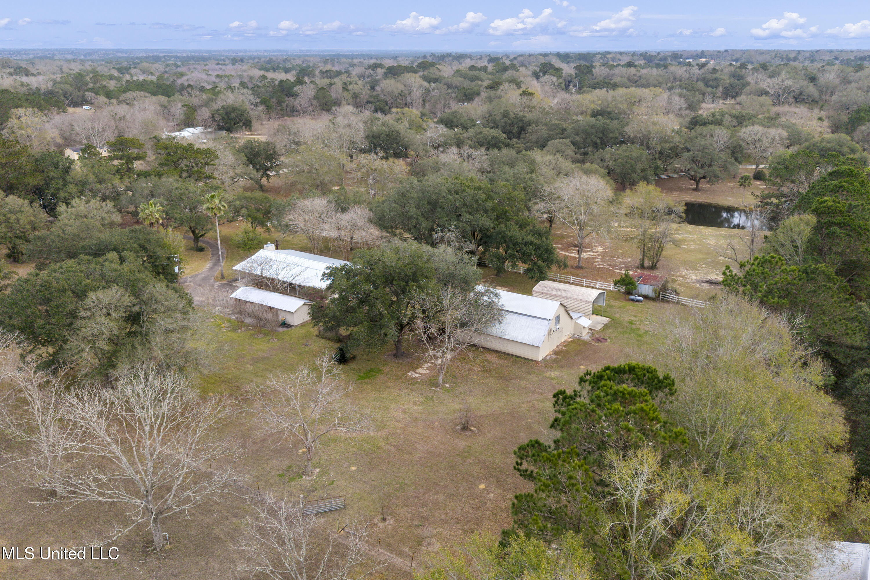13263 Vidalia Road Pass Christian, MS 39571 - Photo 2 of 87 0089