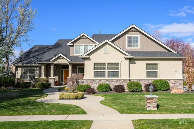 $1,199,000 | 647 West Water Grove Drive, Eagle, ID 83616