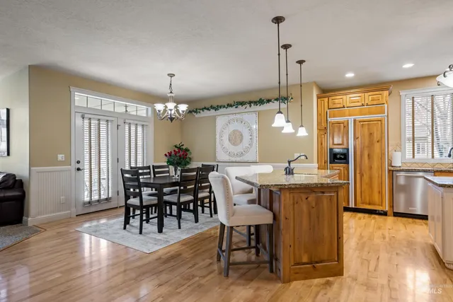 $1,199,000 | 647 West Water Grove Drive, Eagle, ID 83616